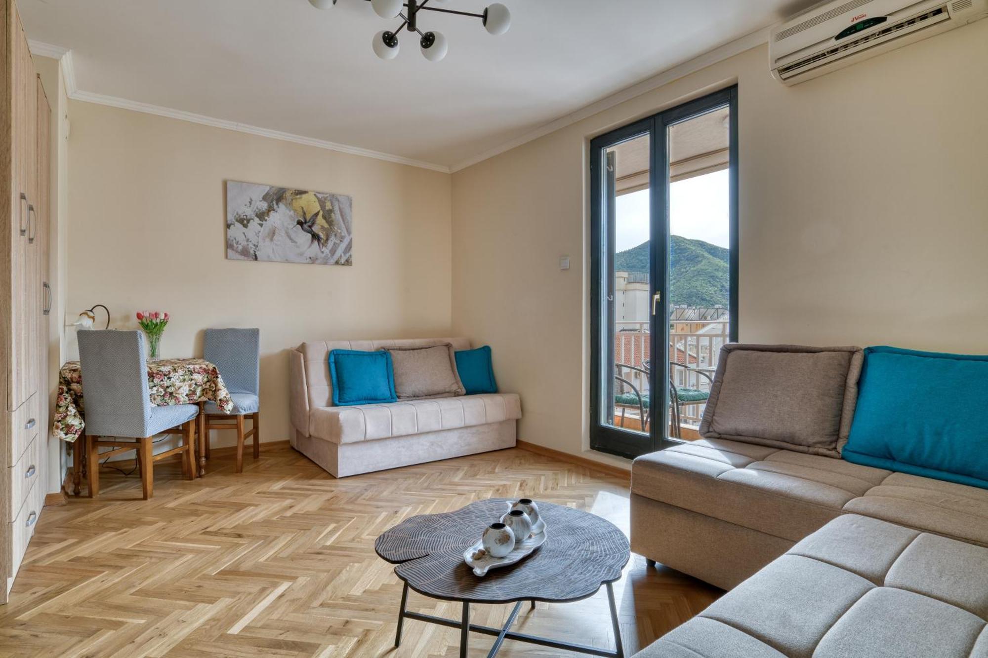 Comfort Apartment Near The Beach Budva Luaran gambar