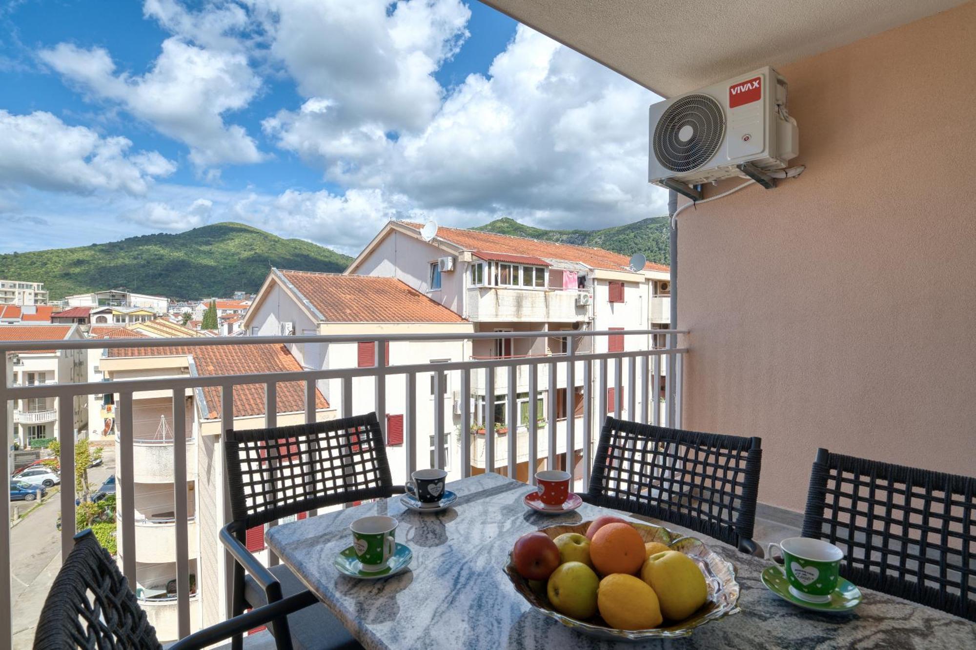 Comfort Apartment Near The Beach Budva Luaran gambar