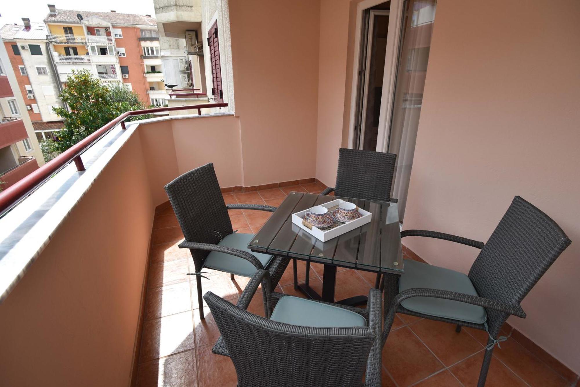 Comfort Apartment Near The Beach Budva Luaran gambar