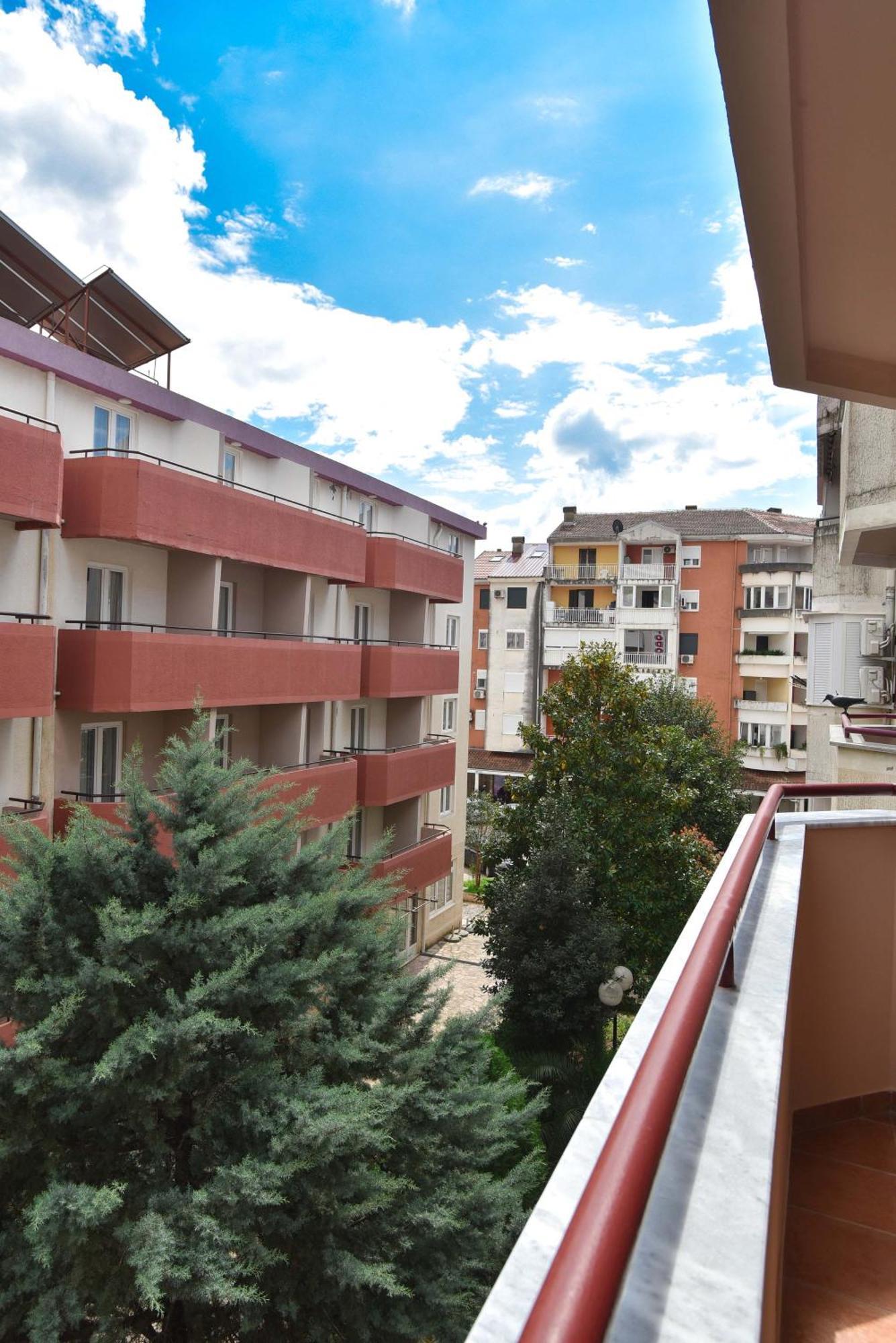 Comfort Apartment Near The Beach Budva Luaran gambar