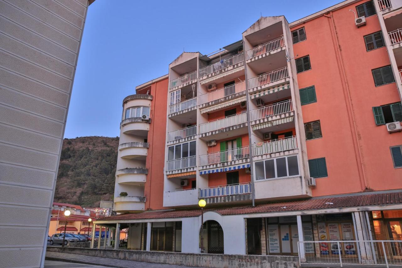 Comfort Apartment Near The Beach Budva Luaran gambar